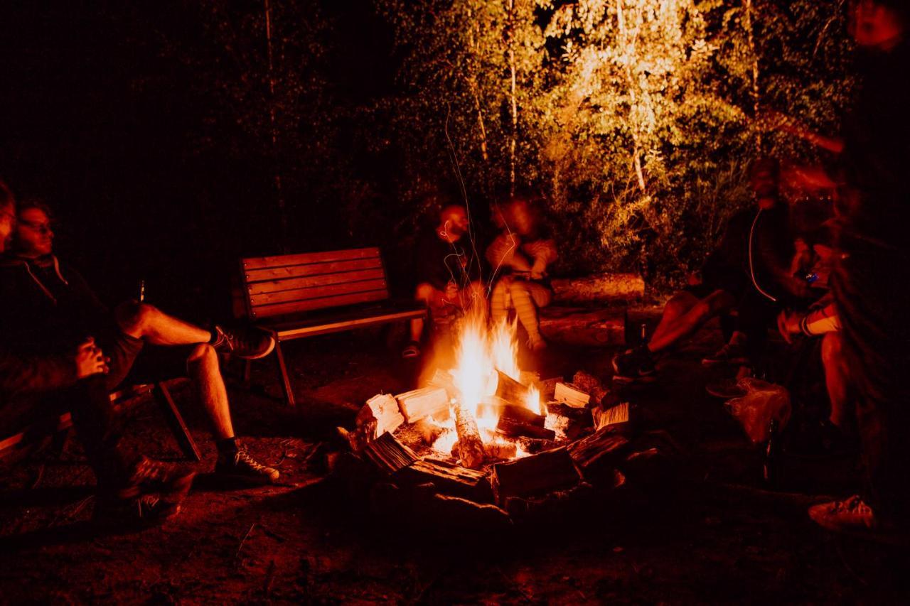 Raus Und Gut Glamping Am Graebendorfer See Drebkau Εξωτερικό φωτογραφία