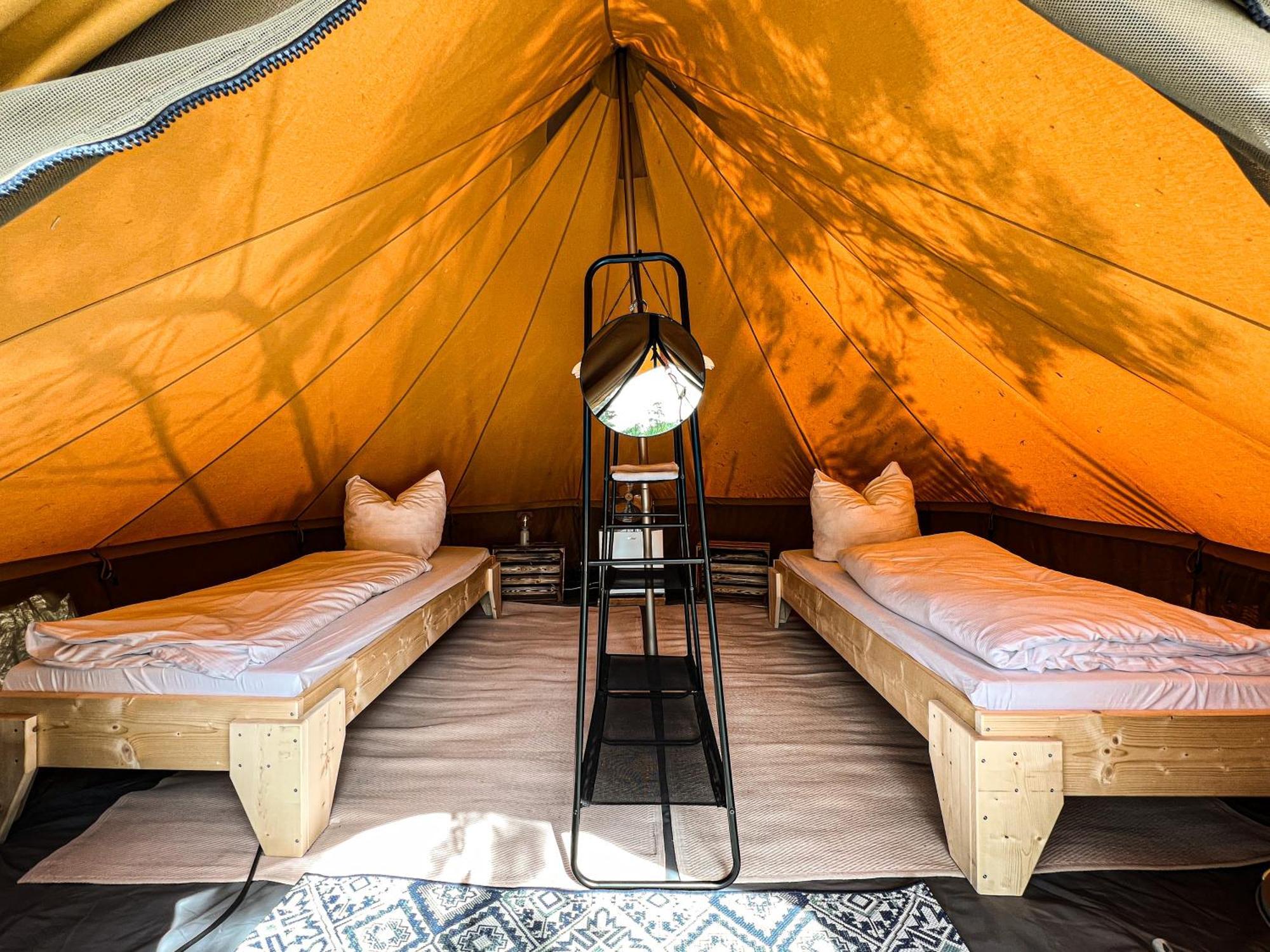 Raus Und Gut Glamping Am Graebendorfer See Drebkau Εξωτερικό φωτογραφία